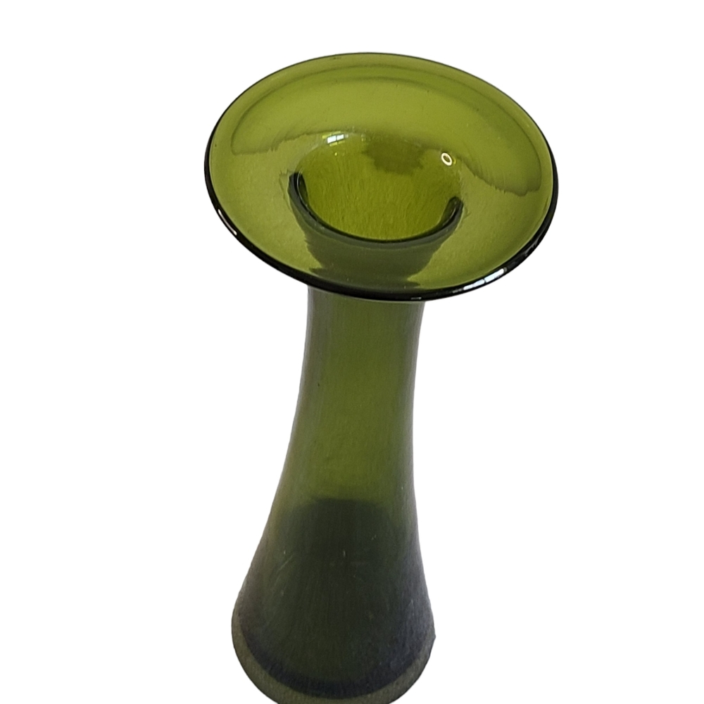 Mid century green glass vase - Picture 3 of 4